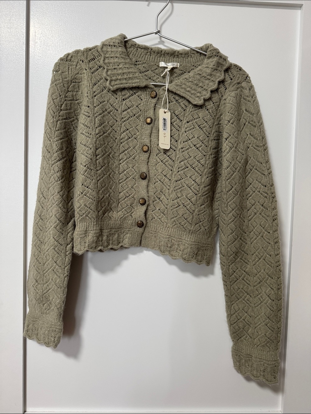 Scalloped Collar Olive Green Knit Button-Up Cardigan